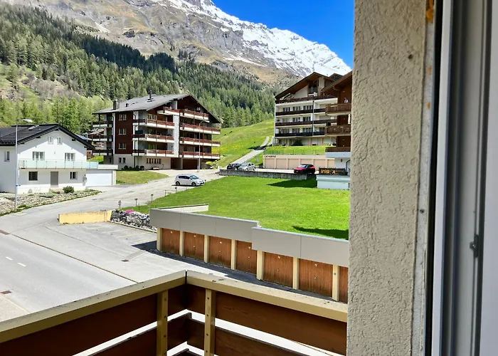 Spacious 3 Room Apartment - Family-Friendly - Central Leukerbad - Great Views